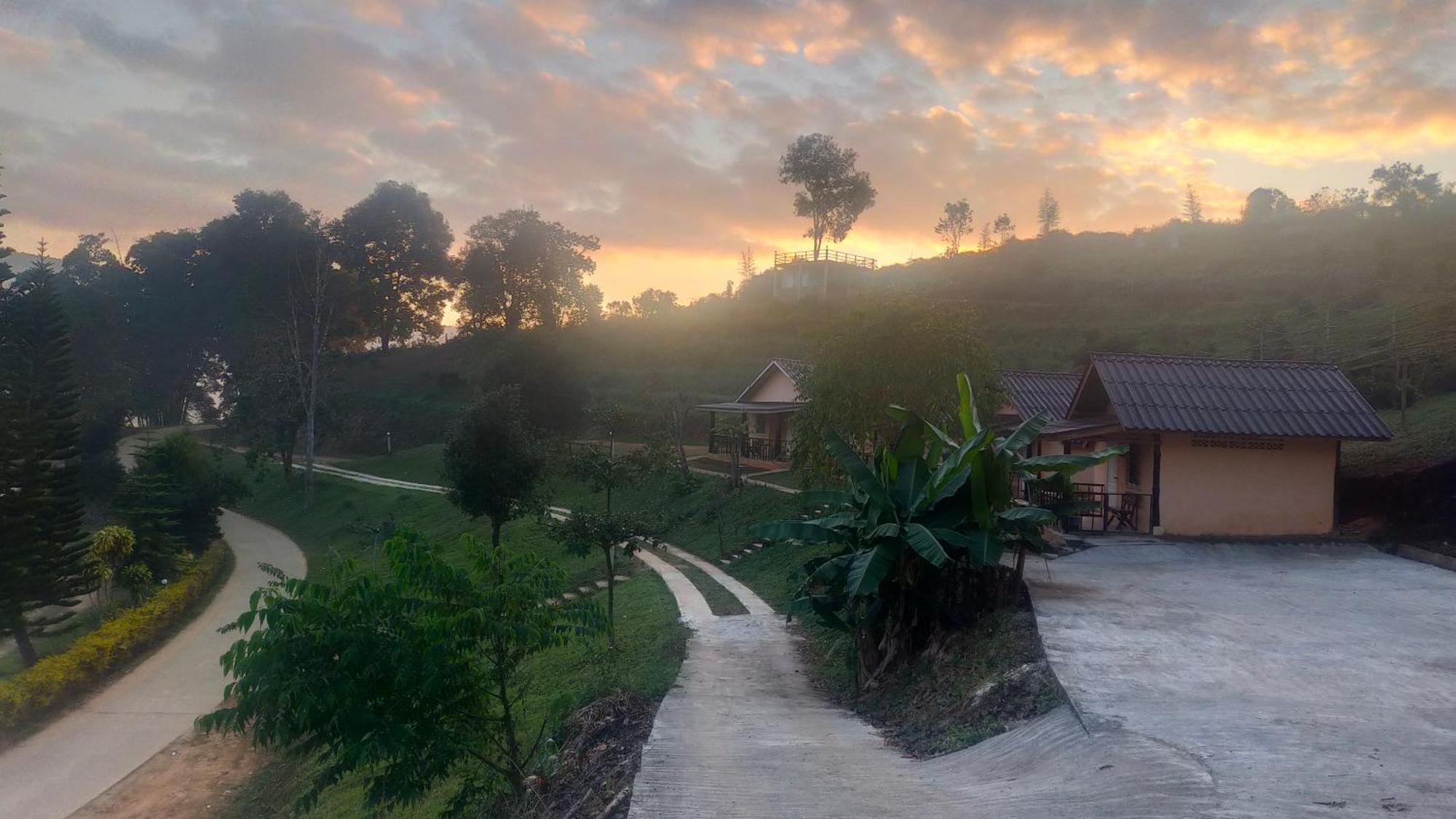 Mong Homestay Resort Pang Ung Extérieur photo